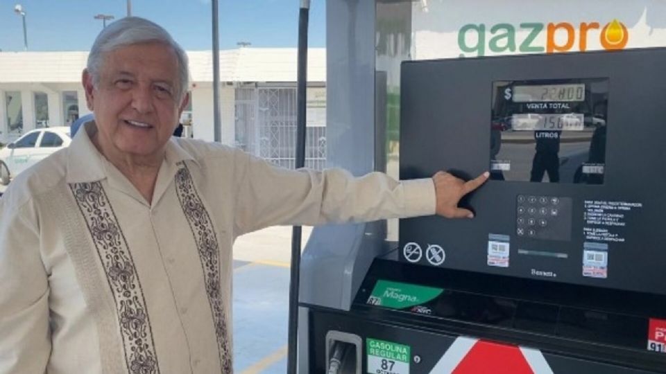 Durante su campaña presidencial, López Obrador prometió que no aumentaría el precio de las gasolinas más allá de la inflación.