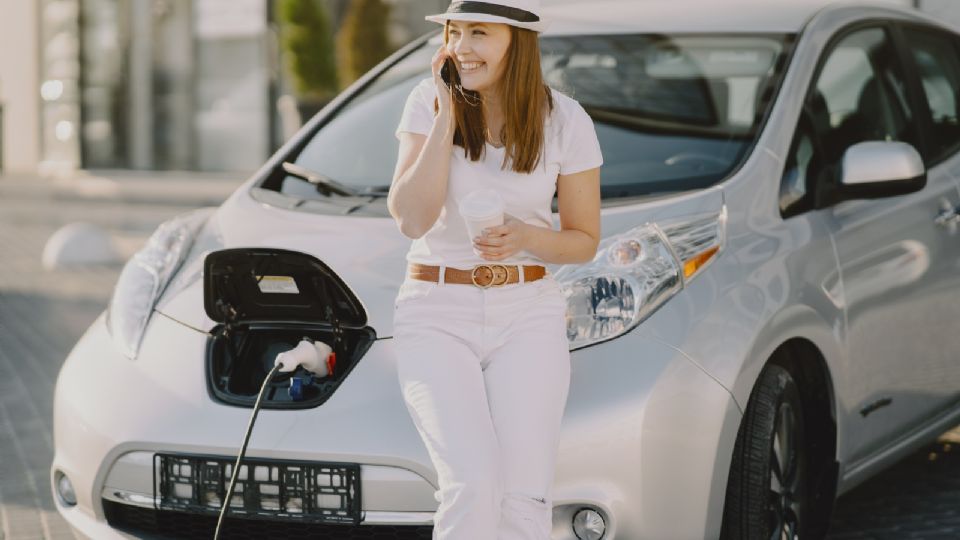 ¿Por qué el frío afecta a los autos eléctricos?