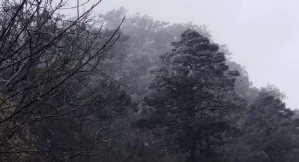 Cierran carretera a la Sierra de Santiago por mal clima