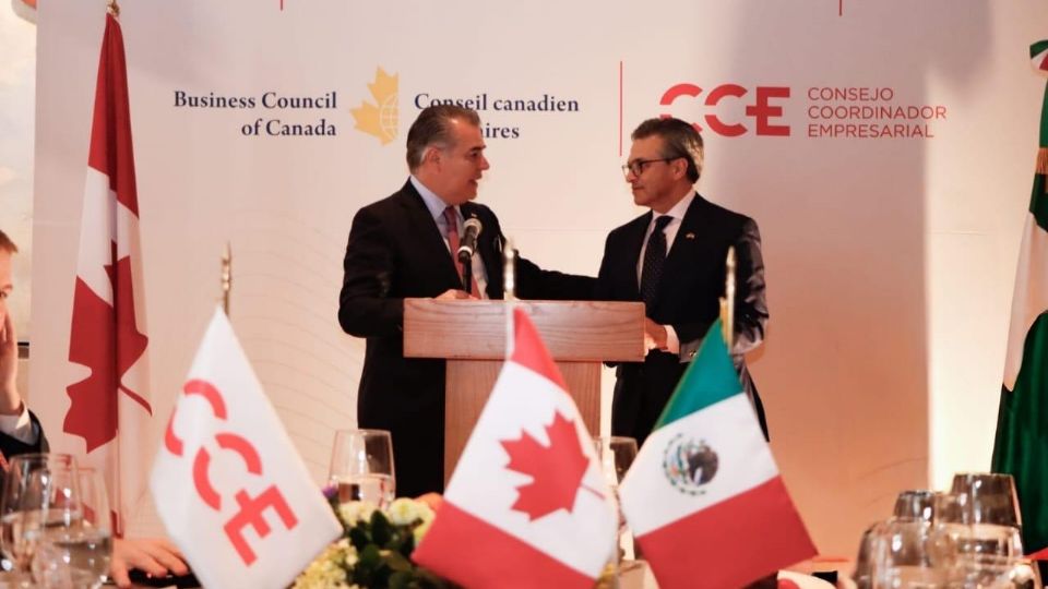 Empresarios mexicanos se reunieron con empresarios canadienses.