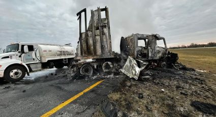 Choque de tráileres provoca cierre de autopista Monterrey- Nuevo Laredo