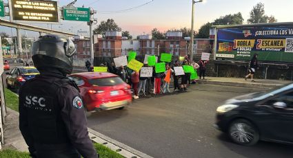 Tianguistas presionan a la alcaldía Tlalpan con bloqueo  y marcha