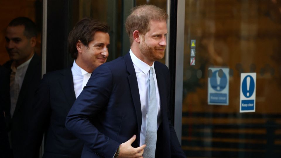 FOTO DE ARCHIVO. El príncipe Harry de Reino Unido, duque de Sussex, camina fuera del edificio Rolls del Tribunal Superior, en Londres, Reino Unido. 7 de junio 2023.