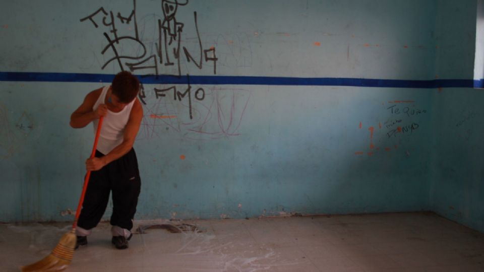 Jornadas de limpieza en los Centros de Asistencia e Integración Social Plaza del Estudiante y Coruña Niñas, Niños y Jóvenes en situación de calle.