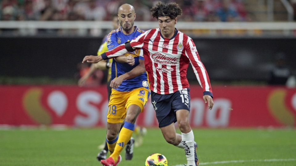 Partido Chivas vs Tigres en el Estadio Akron de Guadalajara.