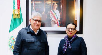 Rosa Icela Rodríguez recibe al titular del SNTE por estrategia 'México Te Abraza'