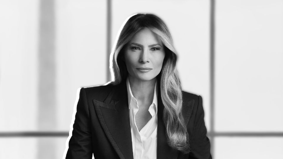 Melania Trump cambió por completo su estilo en su segundo retrato como primera dama.