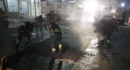 Monterrey realiza operativo de bacheo: Rehabilitan 600 m²