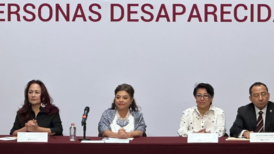 Clara Brugada instaló el gabinete de personas desaparecidas.