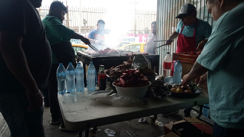 Los trabajadores realizaban una convivencia en la fábrica, por lo que solo recibieron recomendaciones del personal de Protección Civil.