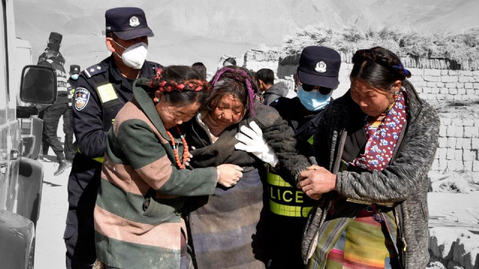 El condado de Tingri, el más afectado, sufrió el colapso de más de mil viviendas.