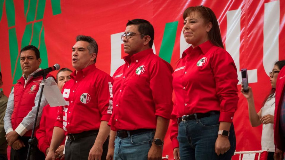 Alejandro Moreno abogó por los trabajadores.