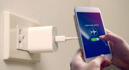 ¿Cargar en modo avión realmente cuida tu batería? La respuesta te sorprenderá