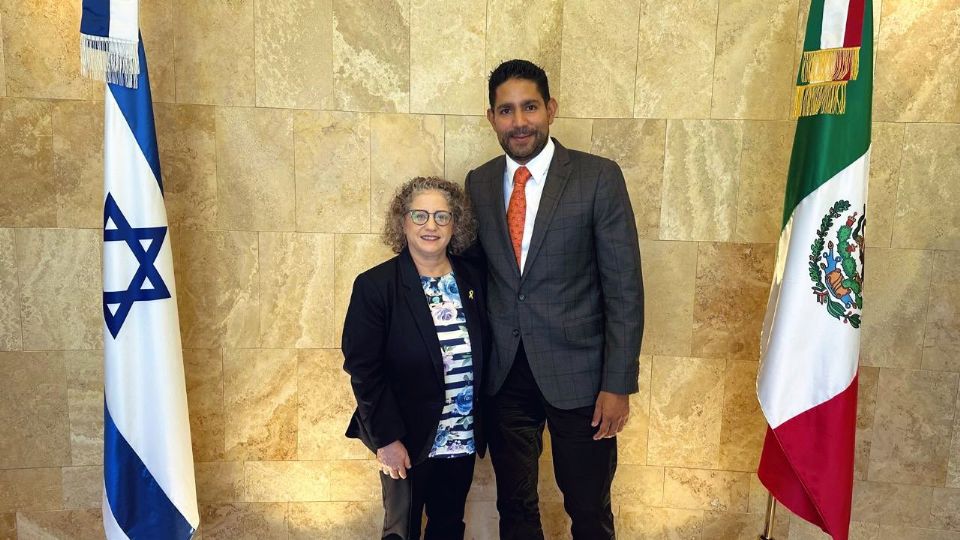 La diplomática israelí señaló que ambos fueron llevados por separado a Gaza.