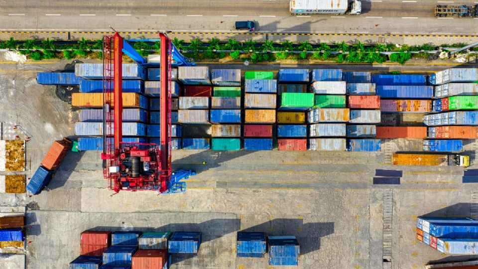 El senador Raymundo Bolaños, destacó que se miente al decir que la reforma resolverá el problema de corrupción en las aduanas.