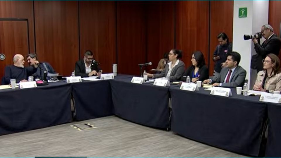 El pleno de la Cámara Alta tomó protesta a los cinco nuevos integrantes.