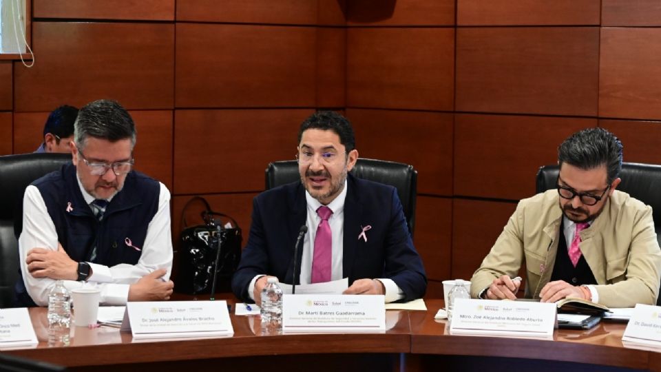 Martí Batres, titular del ISSSTE.