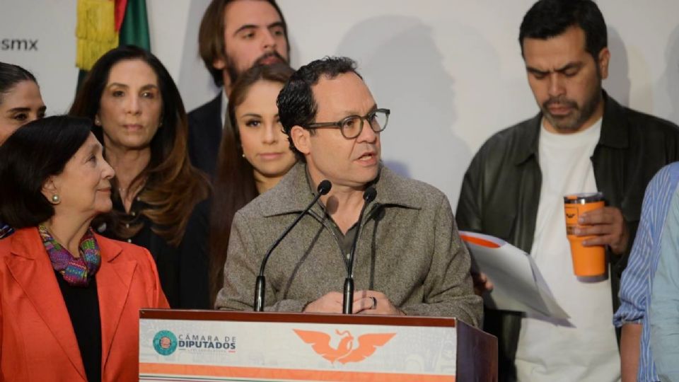 Clemente Castañeda, coordinador de MC en el Senado.