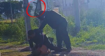VIDEO | Graban a policía que golpeaba a un hombre sometido por otro oficial en Escobedo