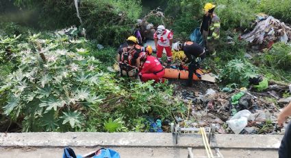 Hombre resulta lesionado tras caer 4 metros a canalon de San Bernabé