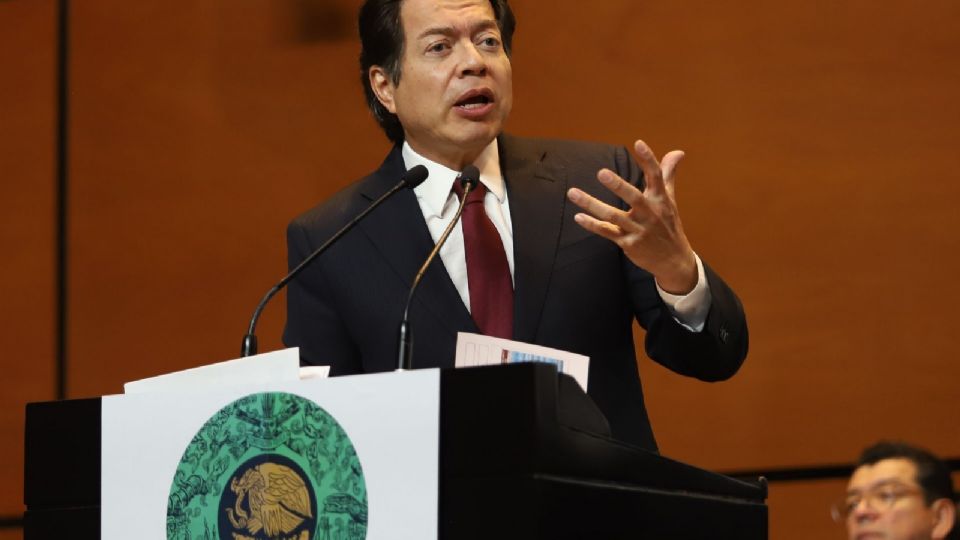 Delgado Carrillo hizo énfasis en la relevancia de la entrega de las becas Rita Cetina.