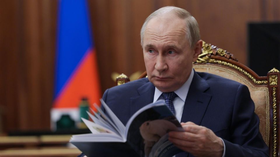 Peskov también admitió que las conversaciones de paz se encuentran en pausa.