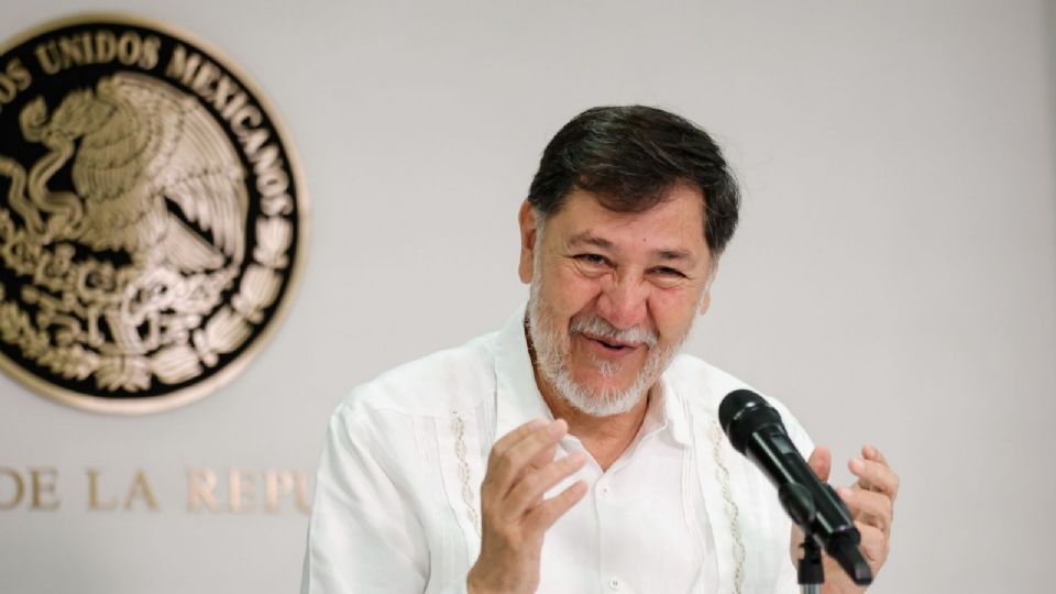 Gerardo Fernández Noroña ofreció conferencia de prensa.