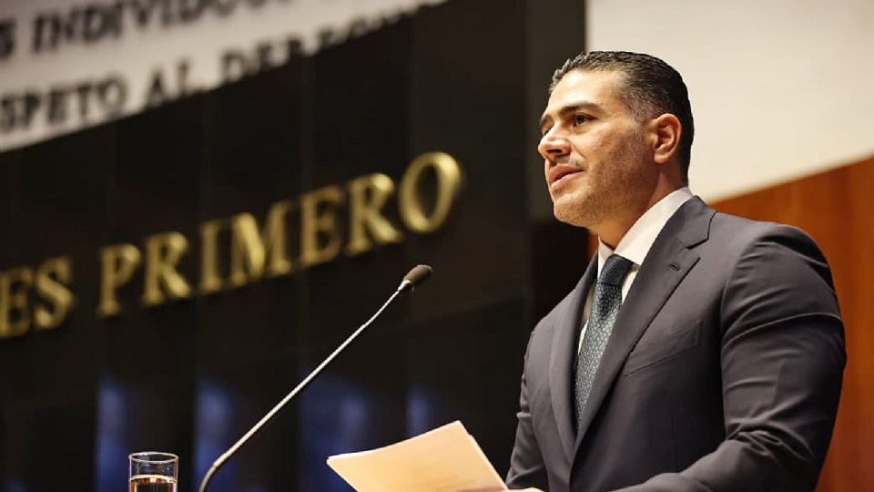 Omar García Harfuch comparece ante el Senado.