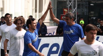 ¿Checo Pérez futbolista? El piloto de F1 anota 'hat-trick' en partido de exhibición en México