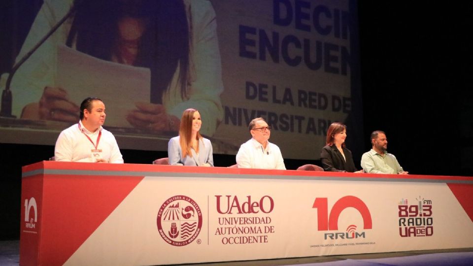La ceremonia de inauguración se llevó a cabo en el Teatro Ángela Peralta.