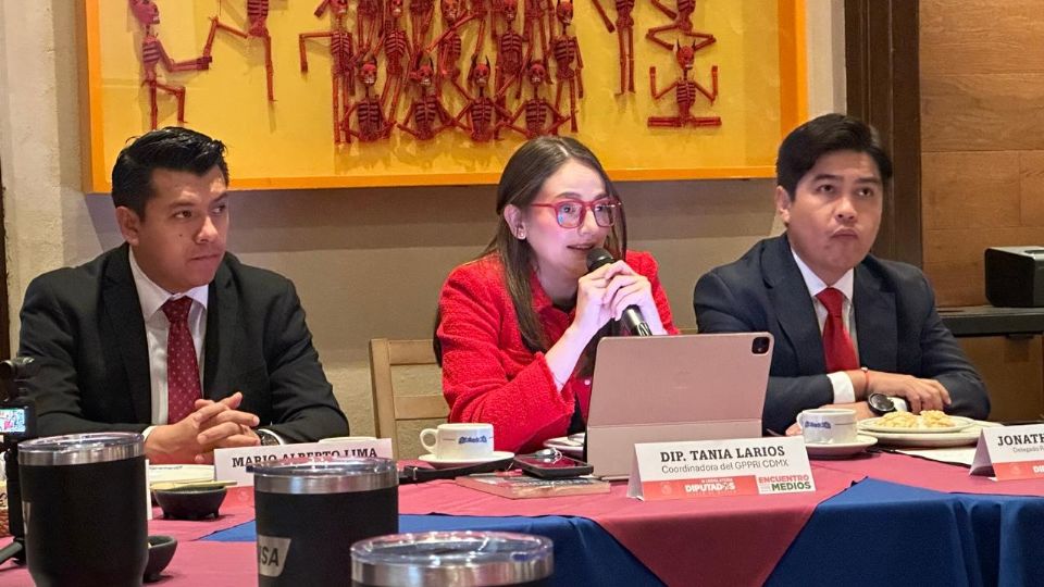 Recordó que en 2021 la oposición pudo ganar la mitad de las alcaldías.