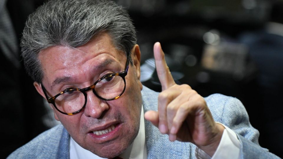 Monreal Ávila recordó que las sesiones semipresenciales se implementaron en San Lázaro.