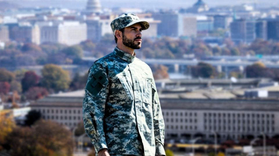 Donald Trump firmó una orden ejecutiva para transferir fondos de investigación y desarrollo hacia el pago de las tropas.