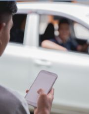 Foto descriptiva de: ¿Podrás tomar Uber en el Aeropuerto de Monterrey? Esto dijo Samuel García