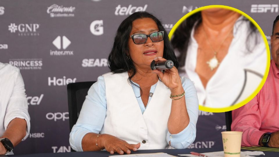 La joya, que lució durante un evento público, desató críticas en redes sociales por su elevado costo y el contexto económico del municipio.