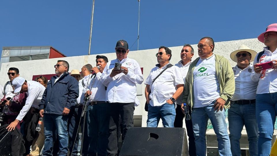 Representantes de sindicatos de instituciones de educación superior amenazan con paro de labores.