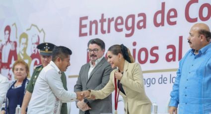 Evelyn Salgado reconoce a 18 personalidades destacadas con los premios al Mérito Civil Guerrero 2025