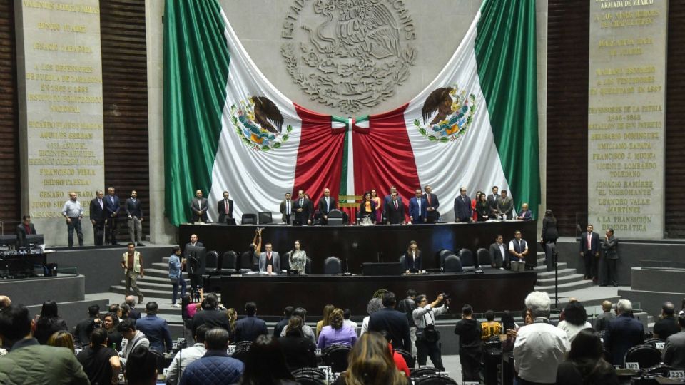 Los diputados no solo están esperando las modificaciones para votar, sino que están trabajando en colaboración.