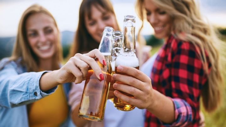 ¿Qué pasa si tomo alcohol cada fin de semana?