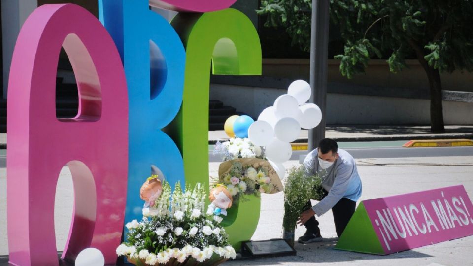 El 5 de junio de 2009, un incendió que se inició en una bodega de la Secretaría de Hacienda del gobierno de Sonora, se propagó hasta la Guardería ABC y perdieron la vida 49 niñas.