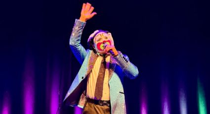 Brincos Dieras revela cómo nació su personaje y recuerda cuando quiso ser sacerdote