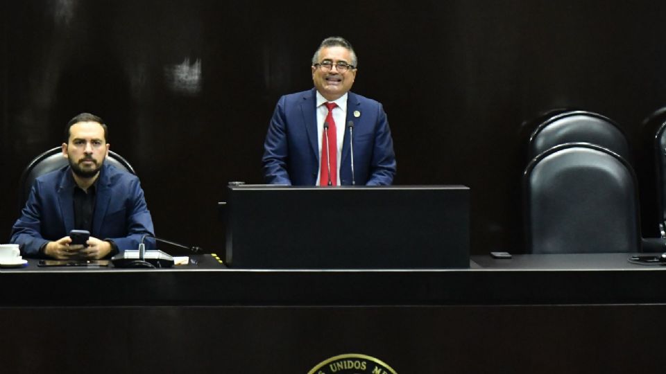 La remuneración total anual neta de los integrantes pasará de un millón 193 mil pesos, a un millón 307 mil pesos.