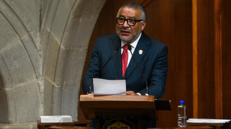 El secretario precisó que la distribución de agua estará garantizada por los municipios.