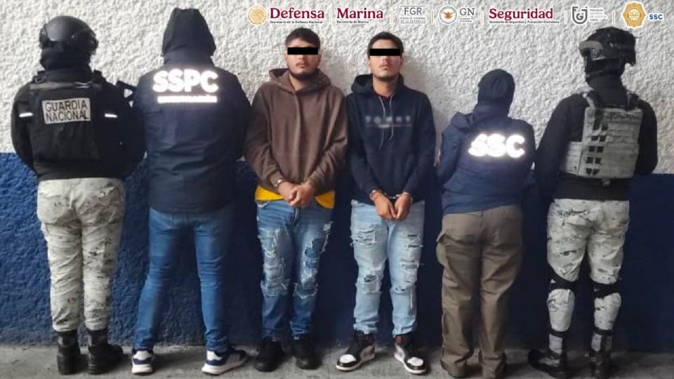 En la alcaldía Venustiano Carranza, tras ejecutar dos órdenes de cateo.