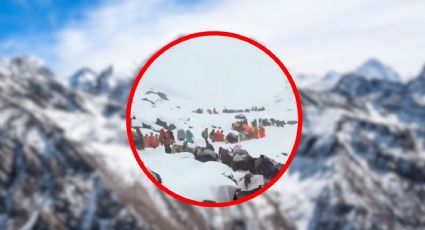 VIDEO | Todo lo que sabemos sobre las 200 personas atrapadas en el Everest por tormentas