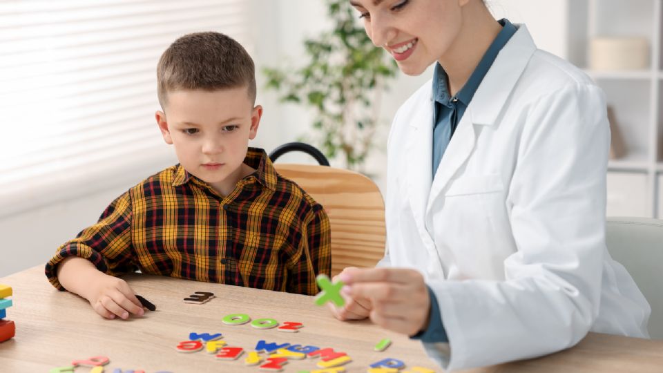 Cada 8 de octubre se conmemora el Día Internacional de la Dislexia, una jornada para crear conciencia sobre este trastorno del aprendizaje y promover la inclusión educativa.