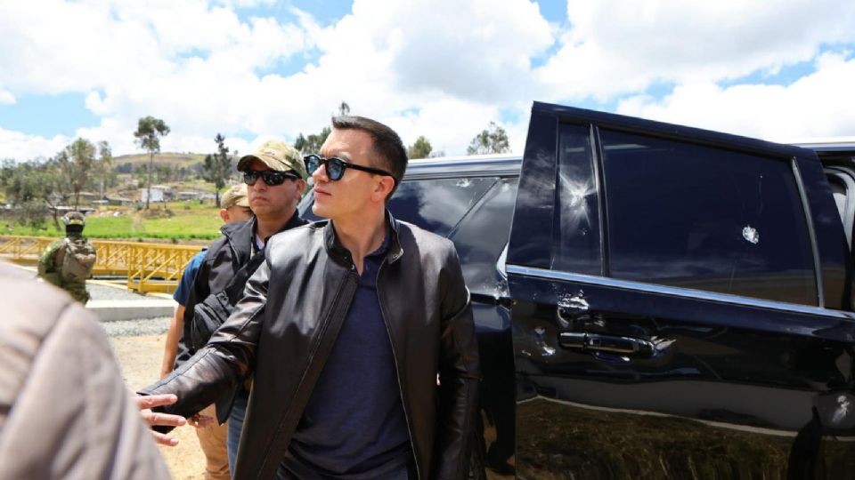 Gobierno denuncia presunto intento de asesinato a Noboa en ataque a caravana presidencial.