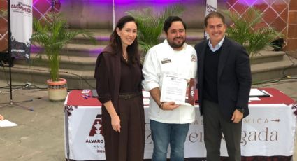Empate técnico en primer lugar, en la Ruta Gastronómica, 'Chile en Nogada' Álvaro Obregón