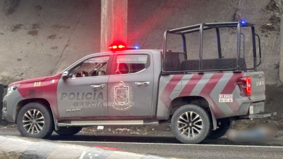 Autoridades acordonaron el tramo del Libramiento Noreste a la altura de Lincoln mientras se realizaban las averiguaciones del atropello.