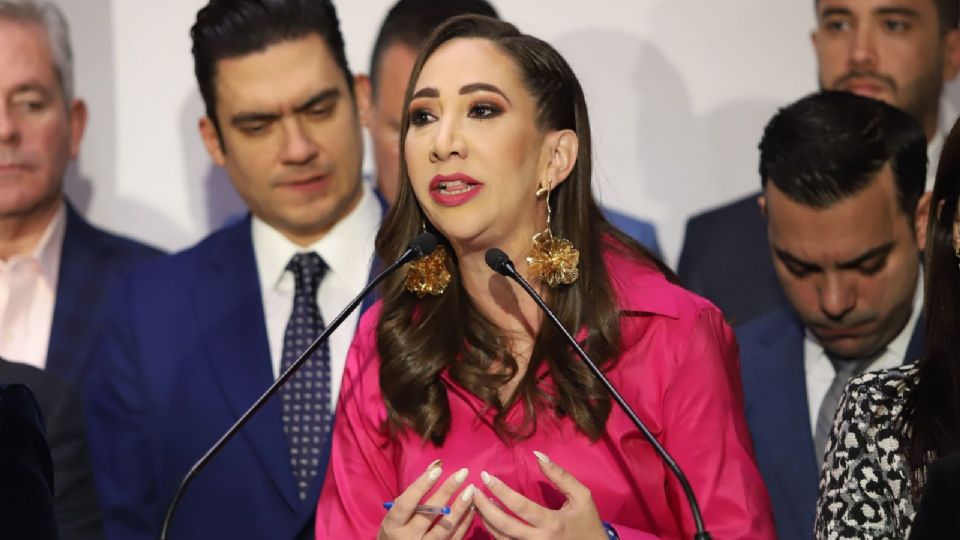 La congresista añadió un video donde refrendó que su bancada votará contra la reforma propuesta por la Presidenta.